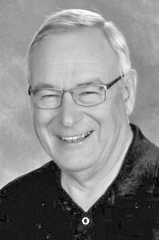 Thomas Zuzzio, 79 Santa Claus, Ind.