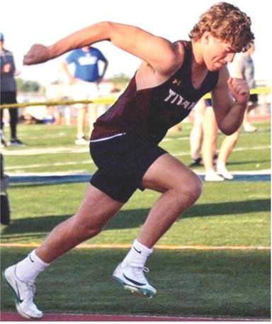 Cole Howard, Columbus Titan Freshman, placed third in the 400 Meter Dash at the Kansas Class 3A Fredonia Regional Track and Field Meet, Thursday, earning a trip to the 3A state meet in Wichita, Friday and Saturday.
