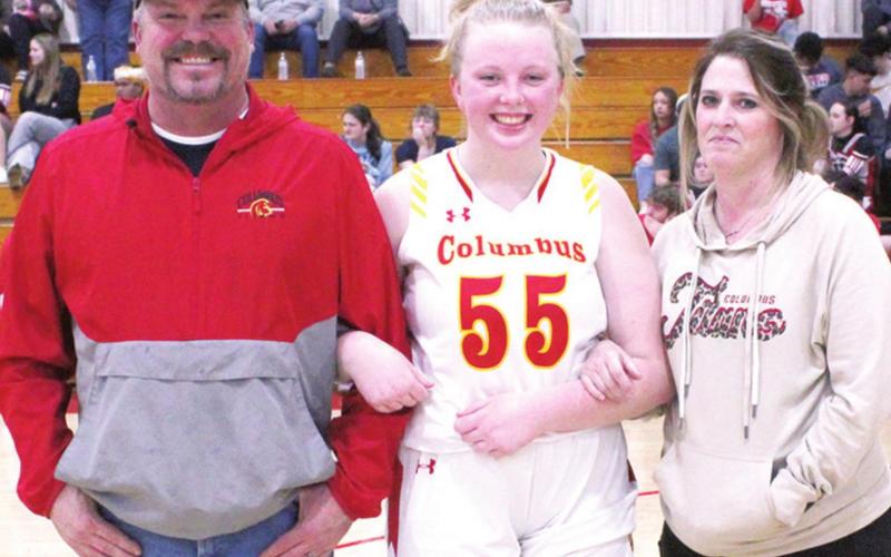 Basketball seniors recognized