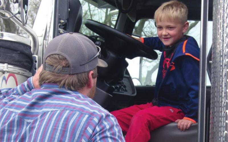 Park Elementary School holds ‘Touch a Truck’ event
