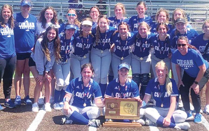Lady Panthers win Kansas 2-1A Softball Title
