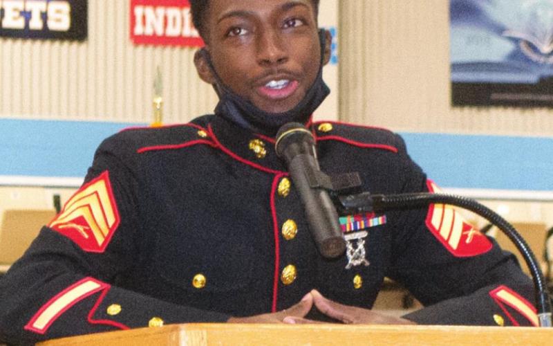 Southeast High School honors veterans with breakfast, program