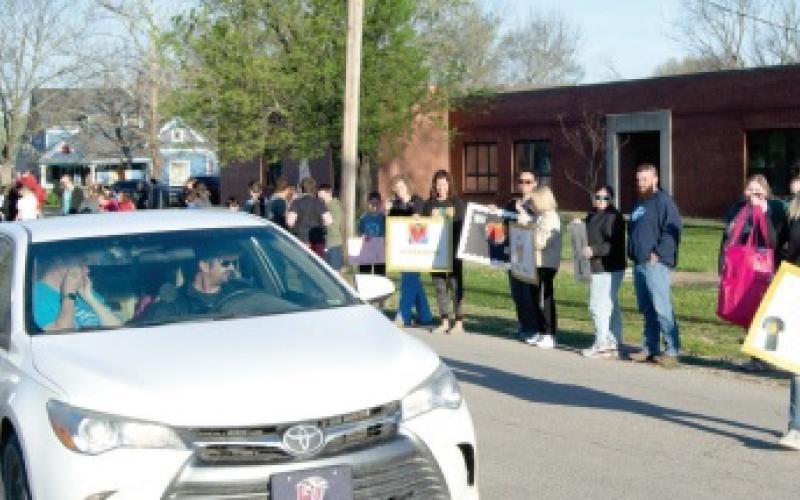 Students turn out to wish classmate well in cancer fight