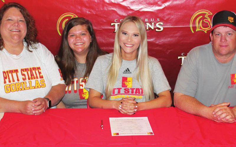 Jones signs to run with Pittsburg State Track