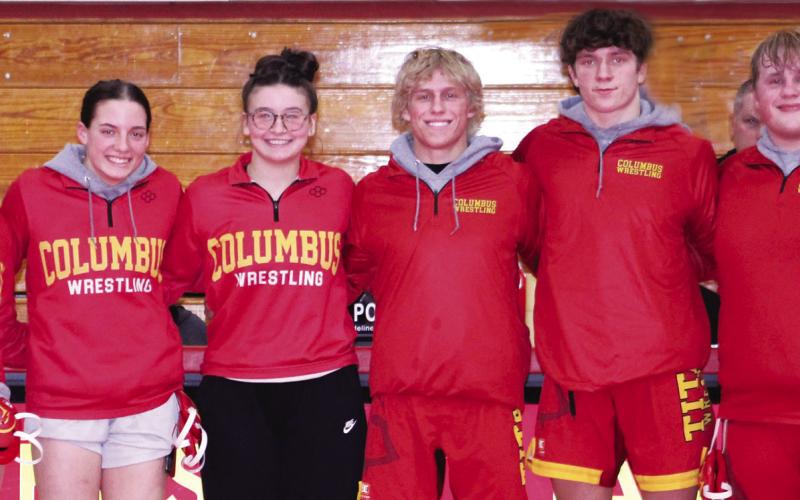 Titans win Senior Night duals over LC