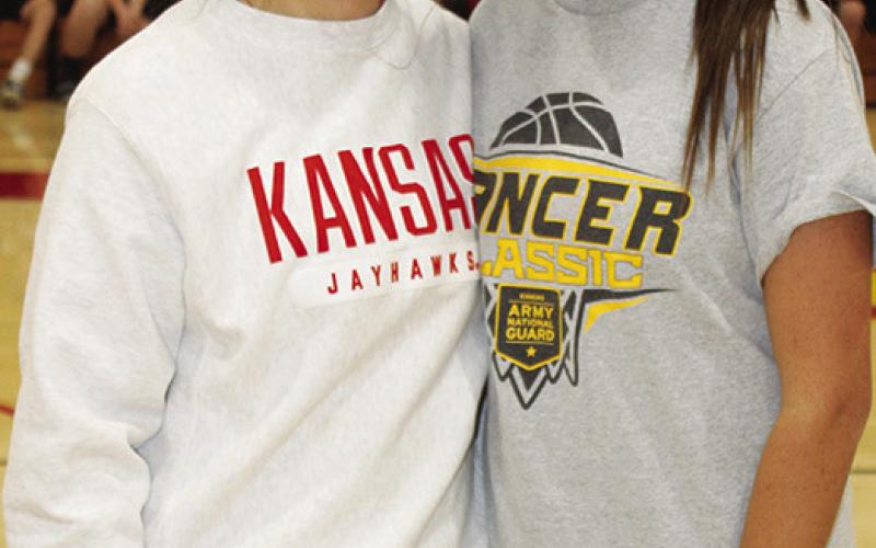 Lady Titan Sophomore Basketball players for the 2022-23 season were introduced during Meet the Titans, Novermber 28, at the Ttian Gymnasium. Katy Mooney and Brylie Johnson return for year-two with the Lady Titans.