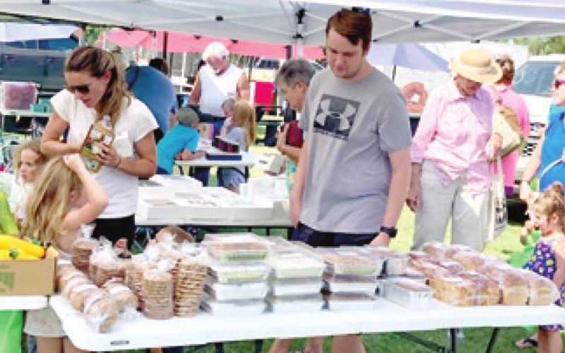 Opening day of the Columbus Farmer’s Market will be Thursday, May 19. Vendors will be setting up at approximately 4 p.m. on N. East Avenue. Courtesy photo.