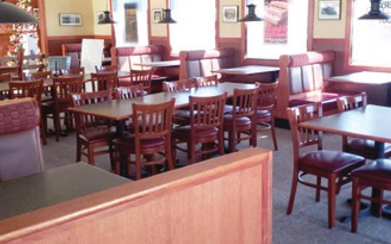 Fulfilling pizza cravings in Baxter Springs for 25 years