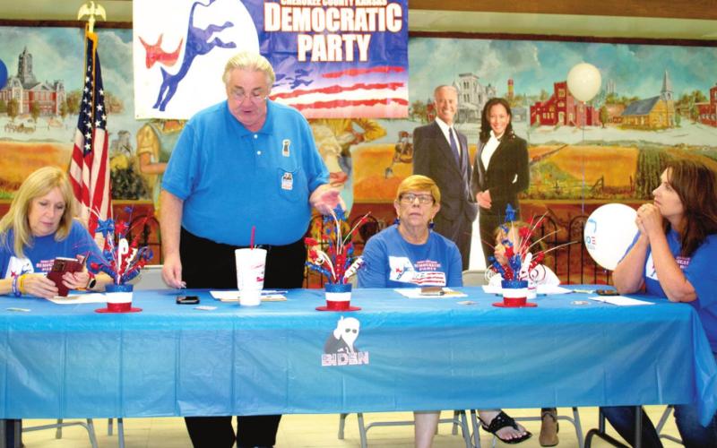 Community turns out for pulled pork lunch benefit