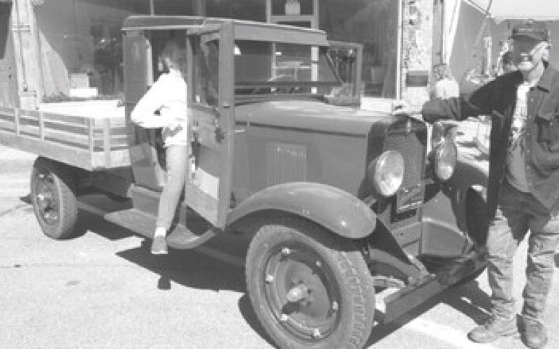 Be sure to attend the Official Columbus Day Car Show on the Square. There will be cars, trucks, motorcycles from various eras. Awards will be presented.