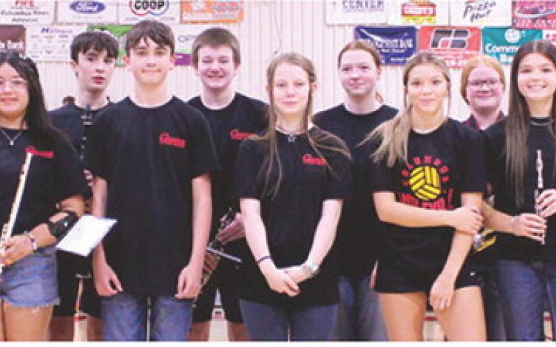 The sophomore members of the Columbus Unified High School Titan Band were introduced during the annual Meet the Titan Night at the CUHS Gymnasium, August 22. Back row: Isaac Johnson, Ellie Thompson, Ryker Youngblood, Scott Brooks, Kiera Gharmalkar, Madalyn Coons, Adalynn Hutto, and Canaan Rider. Front row: Jasek Wilson, Katherine Hutto, Gemma Hidalgo, Jasper Cox, Allyson Atkin, Morgan Duling, Madison Duling, and Garrett Walker. Not pictured Brady Perry and Jonas Stover.