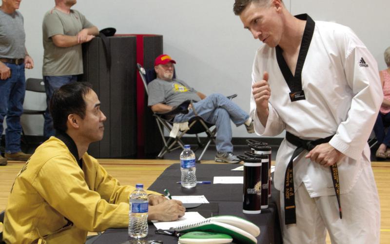 Master Seo talks about the program with Master Tommy Vigil before the program. Master Seo is the two time Korean Junior National team member, four time Korean State Champion, three time Korean National Champion and US Open Gold Medalist.