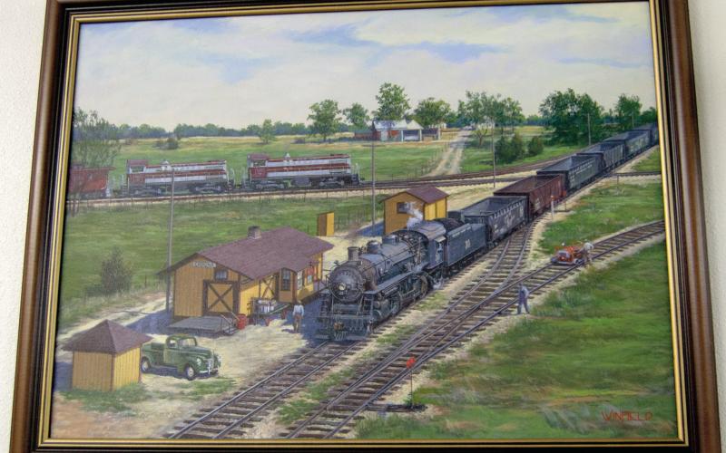 Noted artist creates piece for Carona Depot