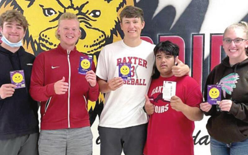 Local SAFE students win prizes for seatbelt, traffic safety