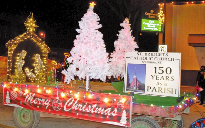 Holiday parade has large turnout