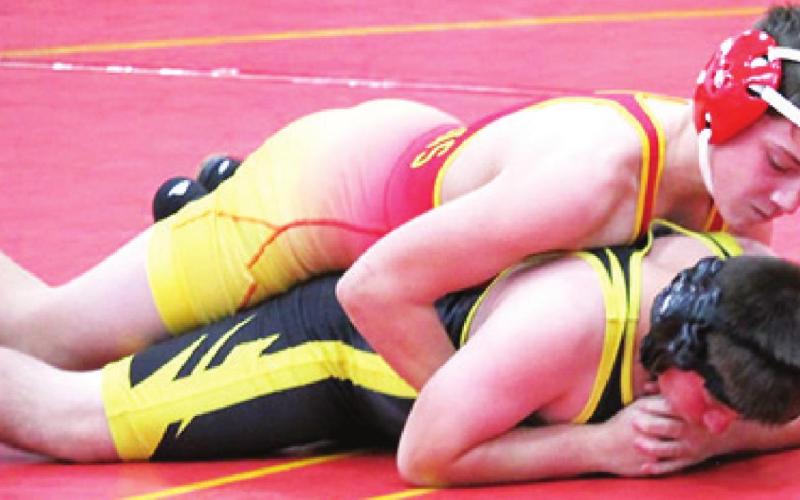 Central begins wrestling season