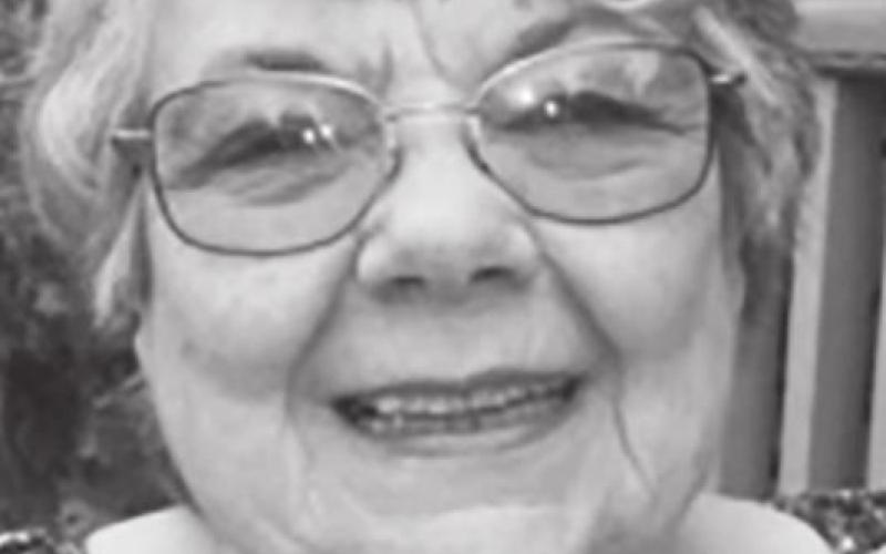 Betty Engroff, Columbus
