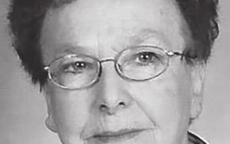 Bonnie Webb, 85, Roseland