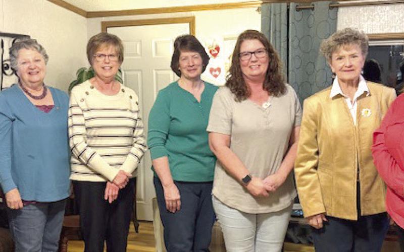 Columbus PEO officers include Lisa Howard Vice-President, Toni Spieth Recording Secretary, Pat Spriggs Corresponding Secretary, Linda Griffitt Treasurer, Lorie Combs Chaplain, Jane Ann Turner Guard, and Rebeccah Stone President. Courtesy photo.