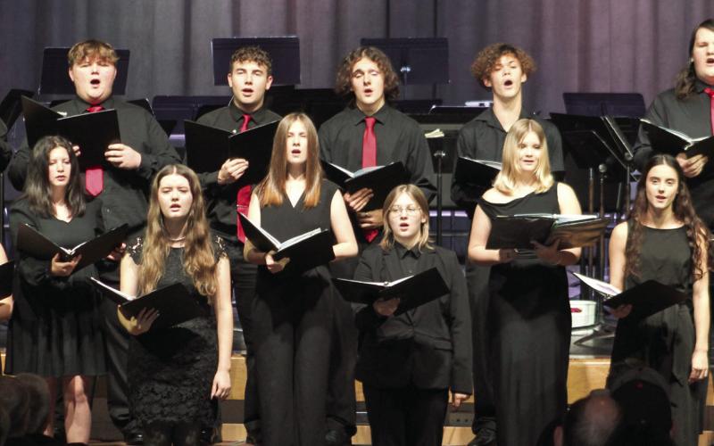 At the annual Columbus High School Christmas concert, the choir performed Various Themes on “Fa-La-La”, Bidi Bom, A La Nanita Nana (with Conventry Carol), Sing We Now of Christmas and Carol of the Bells.