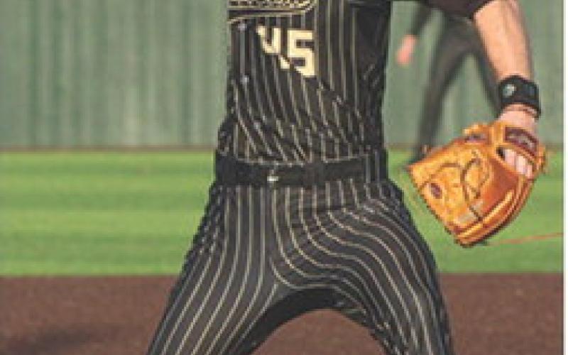 Former Titan Seth Stover, All-CNC League, All-State Baseball, and SIK Pitcher of the Year was on the mound for Emporia State to hand the Gorillas their first loss of the season in a seven inning, run-rule, 14-2. Stover faced former Titan Teammate, Landin Midgett in three plate appearances and held him to one hit, a double, for the day. Pitt State came back to win the Saturday and Sunday games. Above, Seth is on the mound for a 2025 win at Pittsburg States’ Al Ortolani Field.