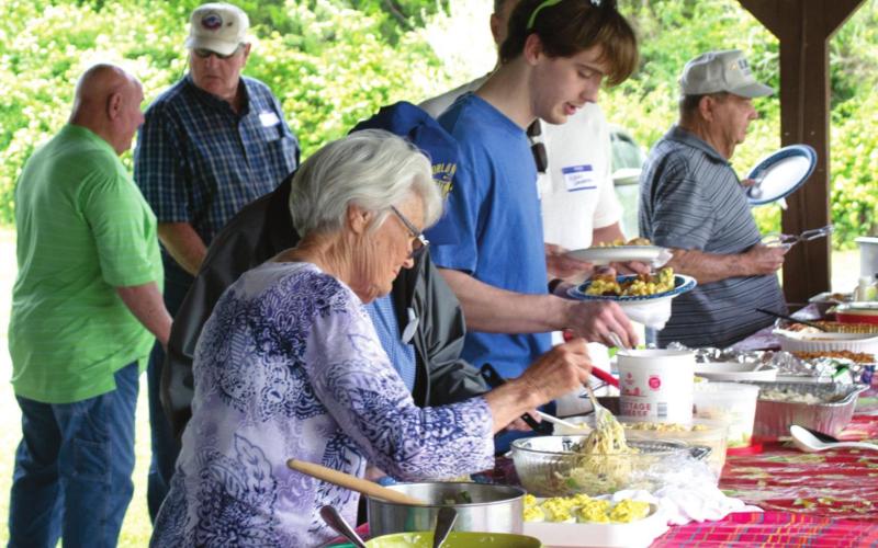 Former coal miners turn out for reunion at Big Brutus