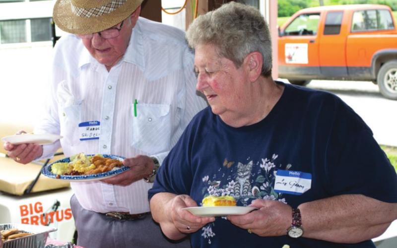 Former coal miners turn out for reunion at Big Brutus