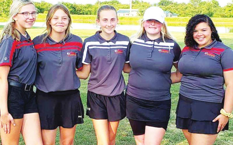 Lady Titan Golf edged by SEK teams