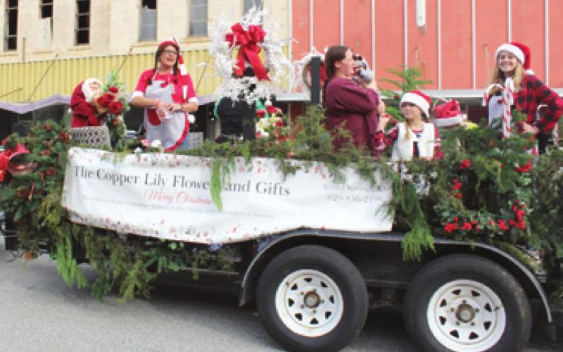 The Copper Lily was a first place winner in the civic float category. They tied with Glittering Stones 4-H Club.