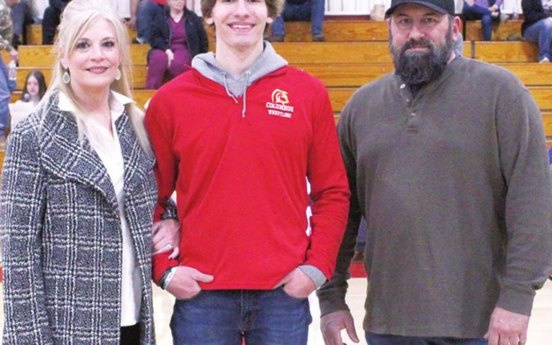 Wrestling Seniors recognized