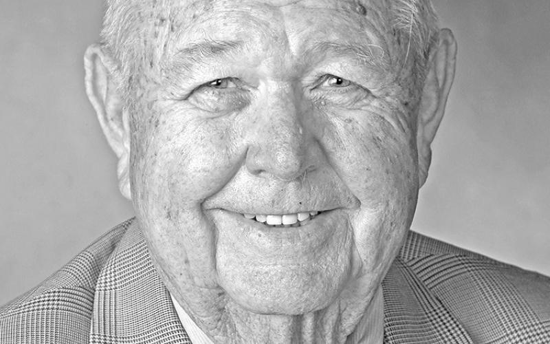Larry Warren Hiatt, 84, Columbus