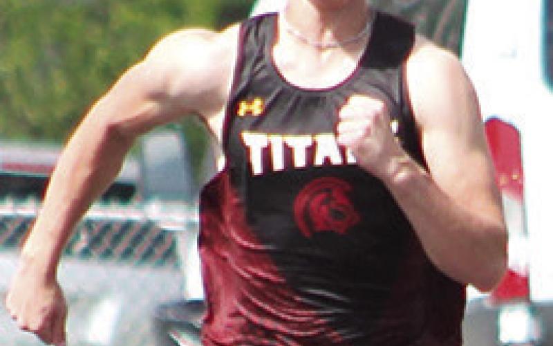 Sophomore, Cole Howard, placed third in the Class 3A Regional 400M Dash to earn a return trip to the Kansas State Track and Field Meet, Friday and Saturday in Wichita.