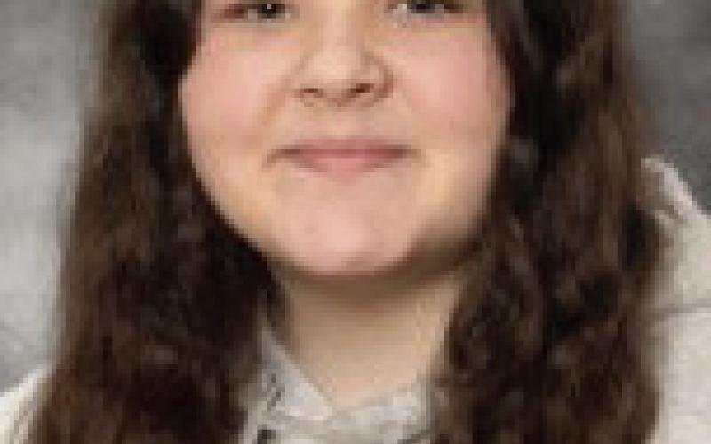 Chloe Mills