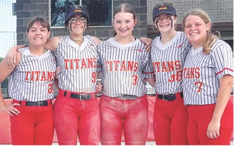 The Columbus Lady Titans opened their regular season schedule last night with a varsity double header at Baxter Springs in a CNC League match-up. Returning seniors for the Lady Titans this season are Mackenzie Richards, Adalie Grafel, Trinity Green, Katelyn Draeger, and Morgan Richards. The Lady Titan JV will host Baxter Springs today at Rockette Field in the Community Field Ball Park. The varsity home opener will be Monday with a varsity/junior varsity double header with Labette County. Games begin at 4:30