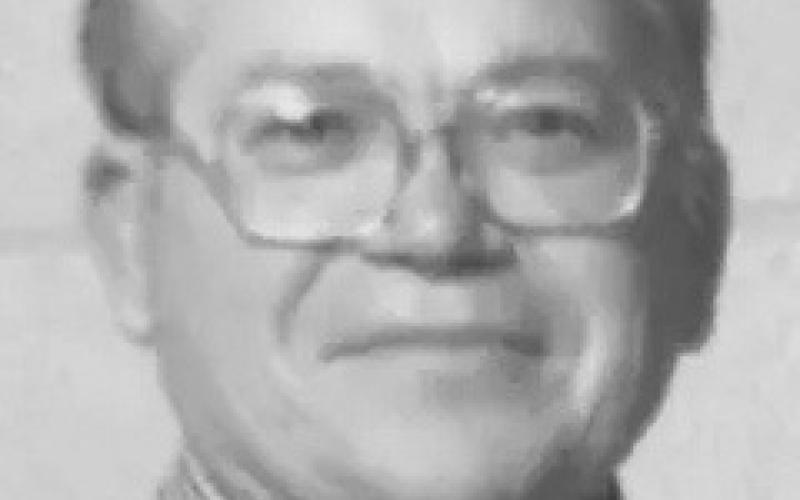 Richard Curtis, 97, Parsons