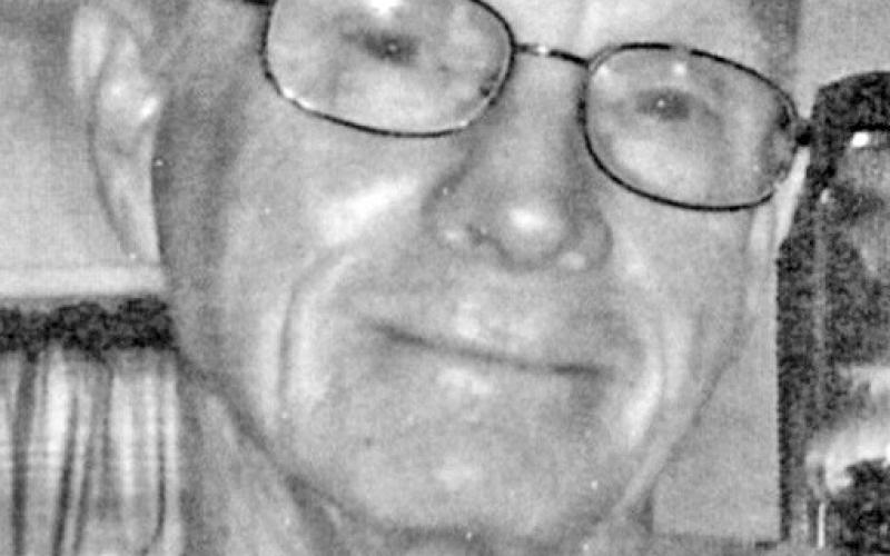 Donald McKnight, 82, Frontenac