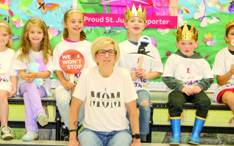Park Elementary students raised money for St Judes. This year’s total was $10,010. Kings and queens earning the most in their classes include (not in order) Pre-K Frey Shallenburger and Braxton Kloe. Kindergarten Waylon Thomasson and Kinley Conard. First grade Kyler Houston and Kynedi Duley. Cindy Wells organized the fundraiser.