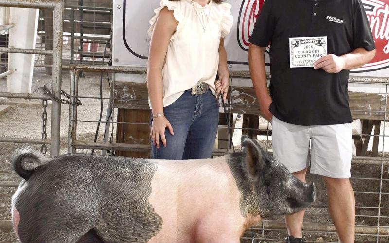 Kora Welch’s Grand Champion hog brought in a $2,500 premium from Jay Hatfield Auto Group represented by Brian Wellmeier.