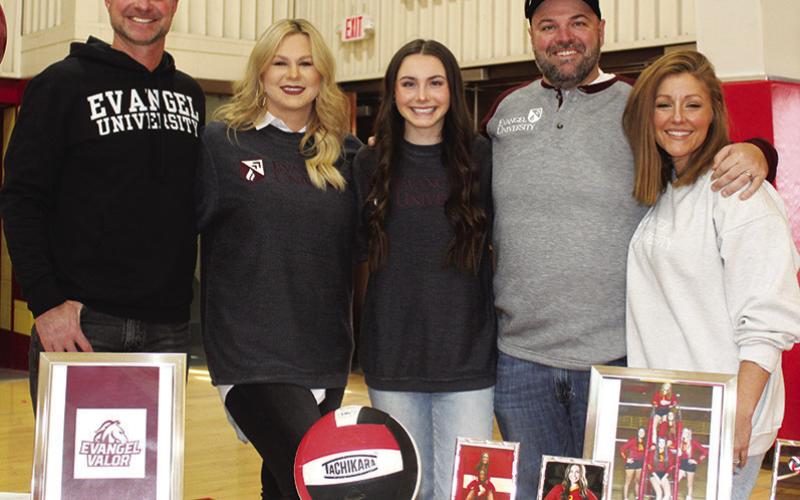 Lady Titan Senior Faith Henry, signed a National Letter of Intent to continue her volleyball career at Evangel University. In recognition of National Signing Day, the first Wednesday of February, a ceremony was held Monday at the CUHS Gymnasium for seven Titans extending their careers to the college level. Faith’s signing was witnessed by her parents, Jim and Andrea Gaither and Chad and Elizabeth Henry.