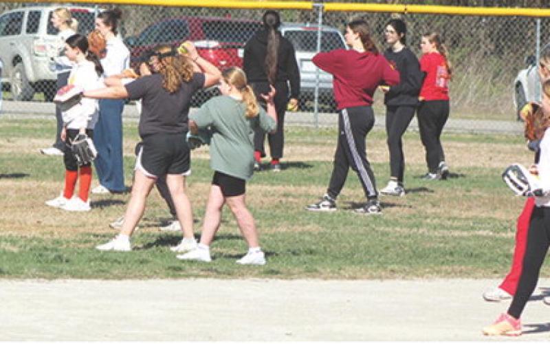 Lady Titans host softball camp