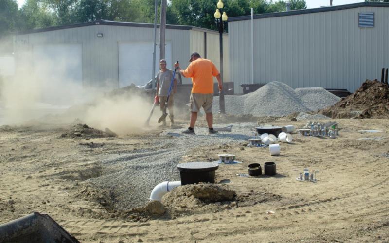 Installation of the new splash pad