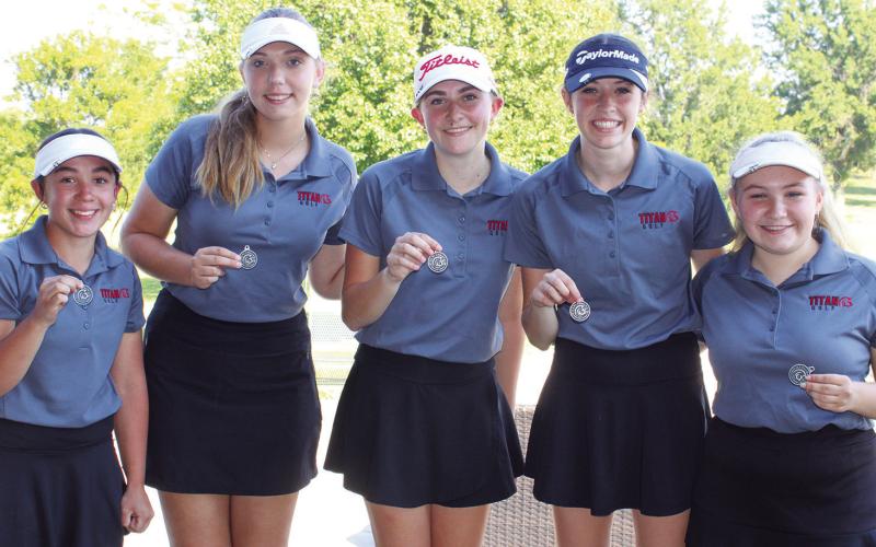Lady Titan Golf hosts invitational