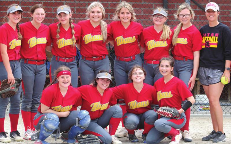 Lady Titans dominate JV tourney