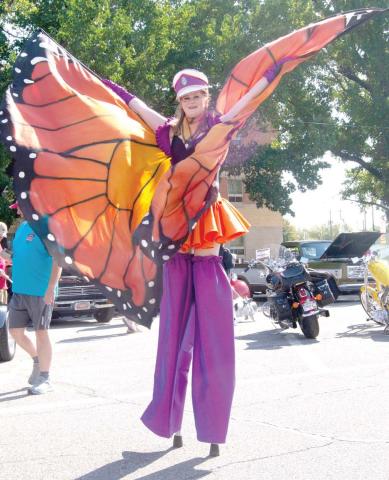 Don’t miss the entertainment around the Square during the Columbus Day Festival. There will be stilt walkers, live statues and other performances.