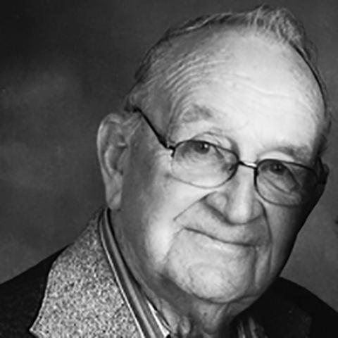 Everett Barragar, 90, Oswego