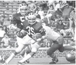 Cleveland Brown All-Pro safety Thomas Darden (35) will be the keynote speaker at the 2024 Baxter Springs High School Sports Hall of Fame Banquet Saturday night October 19.