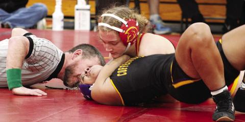 Lady Titans host five-team duals