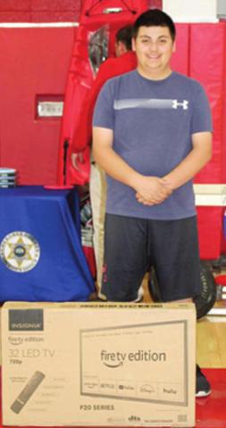 Local SAFE students win prizes for seatbelt, traffic safety