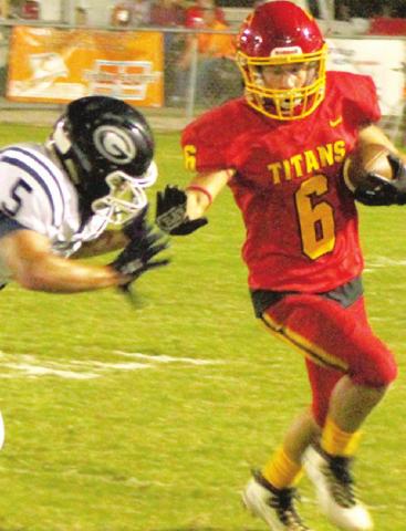 Titans mauled by Bulldogs in district contest