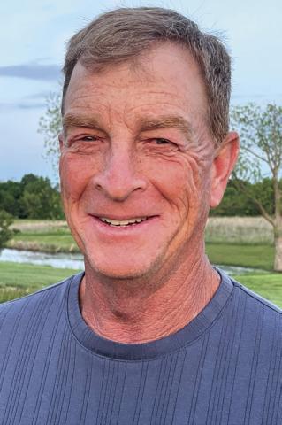 Williams files for commission seat